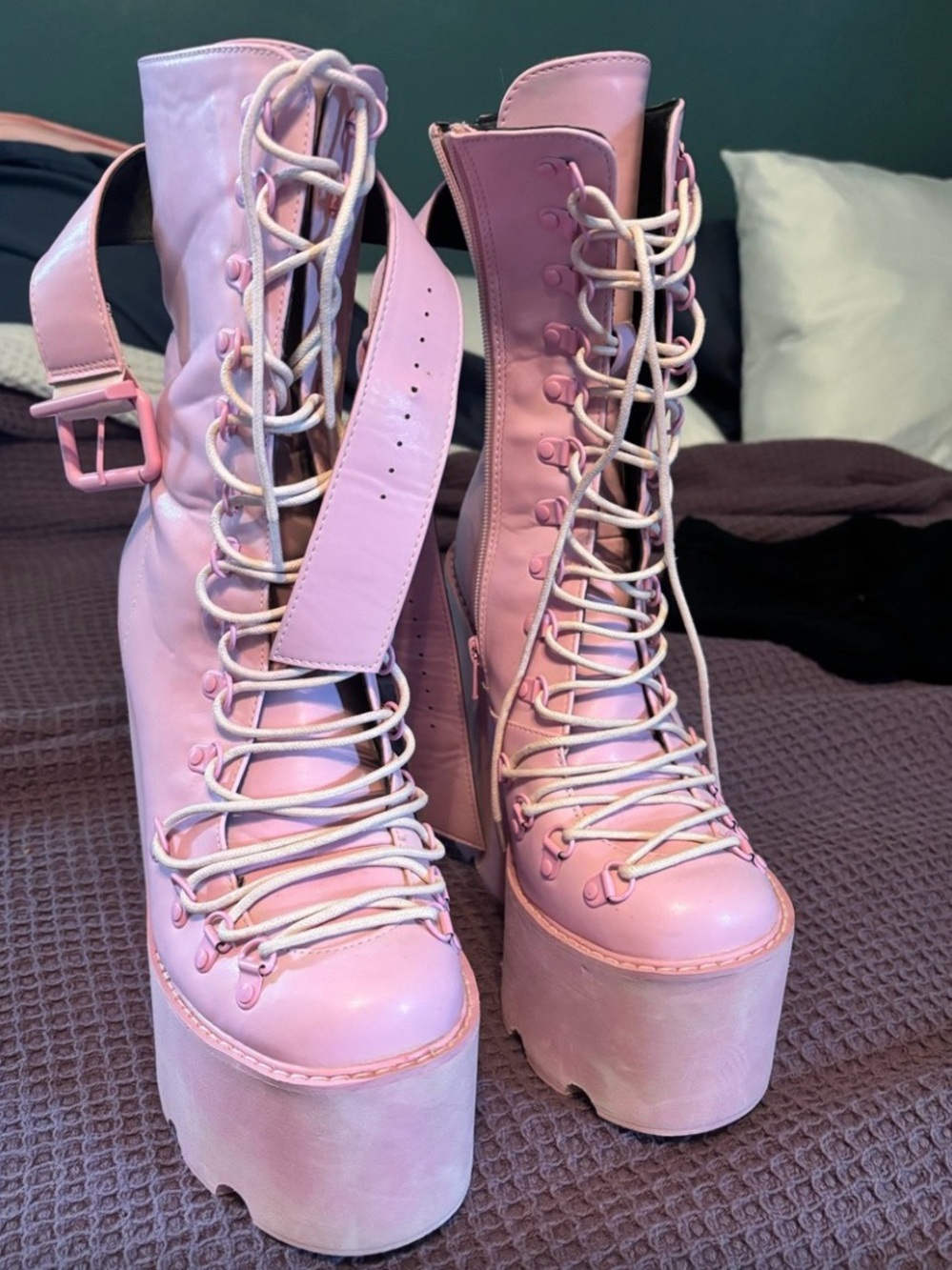 Sugar Thrillz Pink Lace-Up Platform Boots -size 10